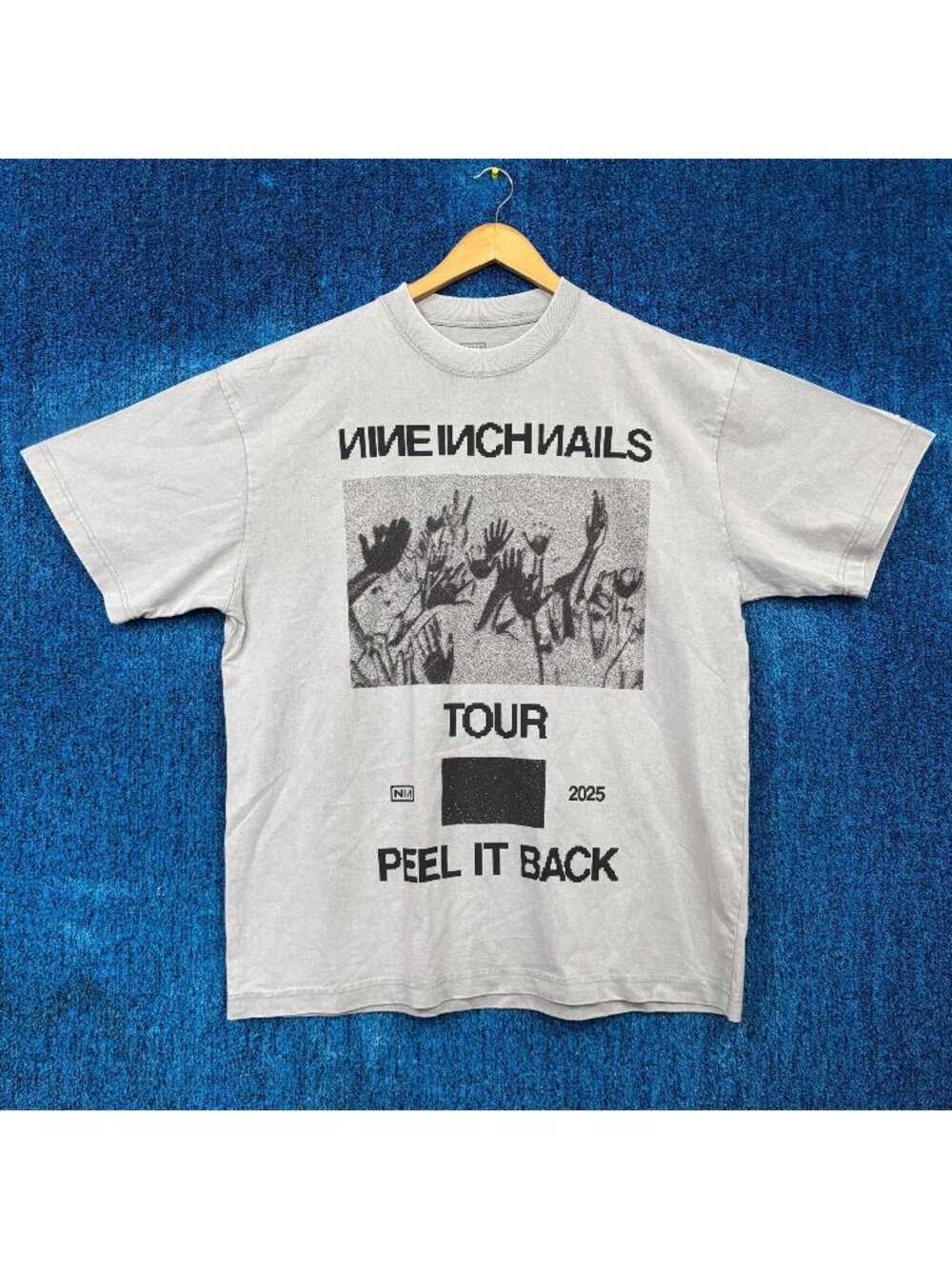 Nine Inch Nails Peel It Back Tour Rock T-Shirt Size Extra Large